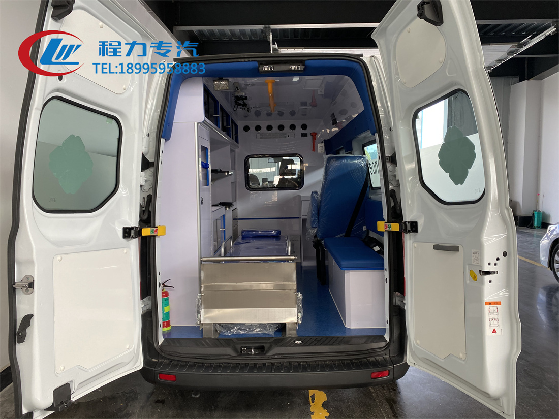 福特新全順監(jiān)護(hù)型救護(hù)車(chē)（汽油）